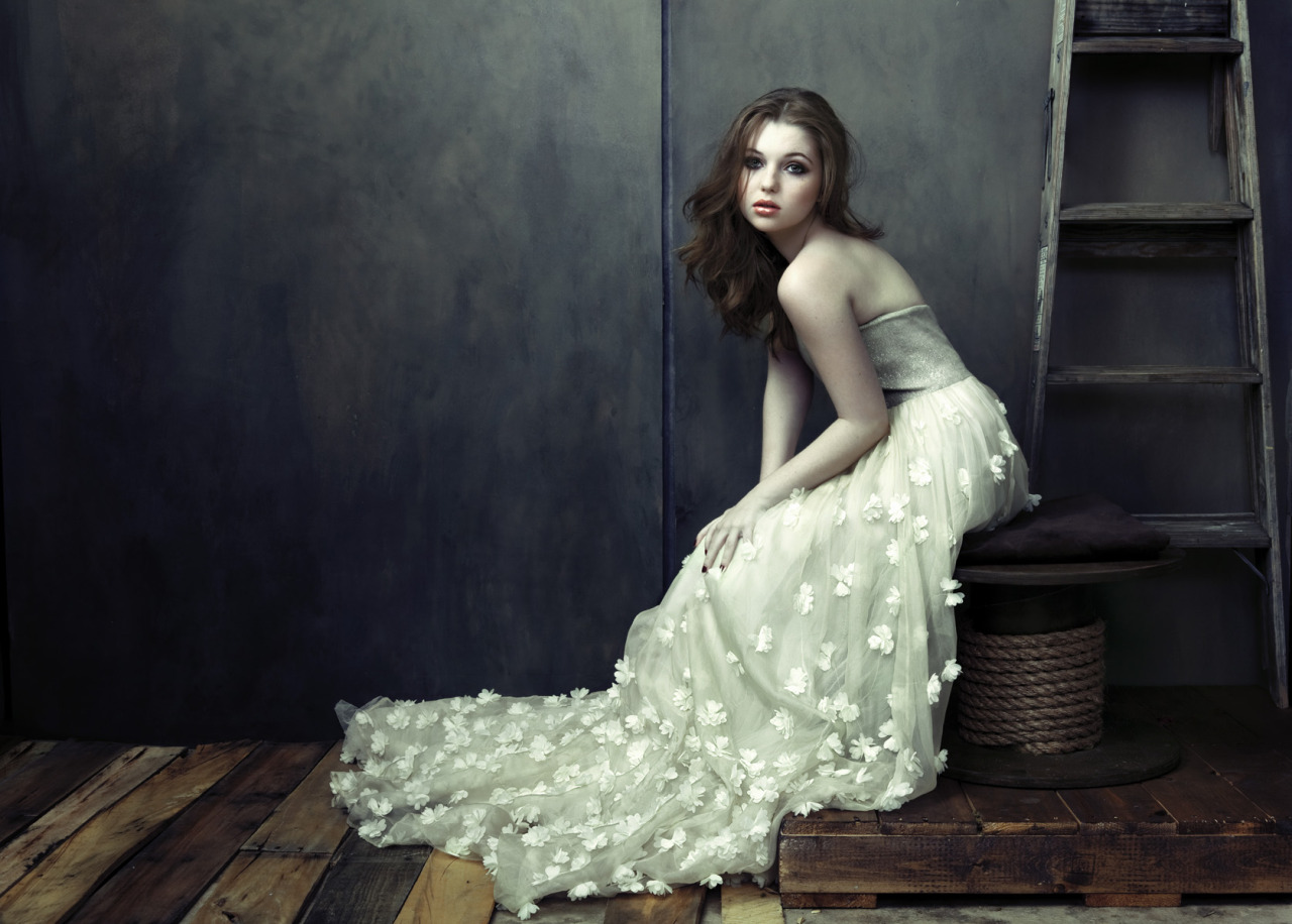 dra90nr1d3rtwo:  Sammi Hanratty  Ricky Middlesworth Photoshoot December 2014 Gallery