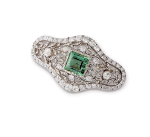 Diamond brooch, c.1815The magnificent brooch, whose square emerald is surrounded by  a total of 198 