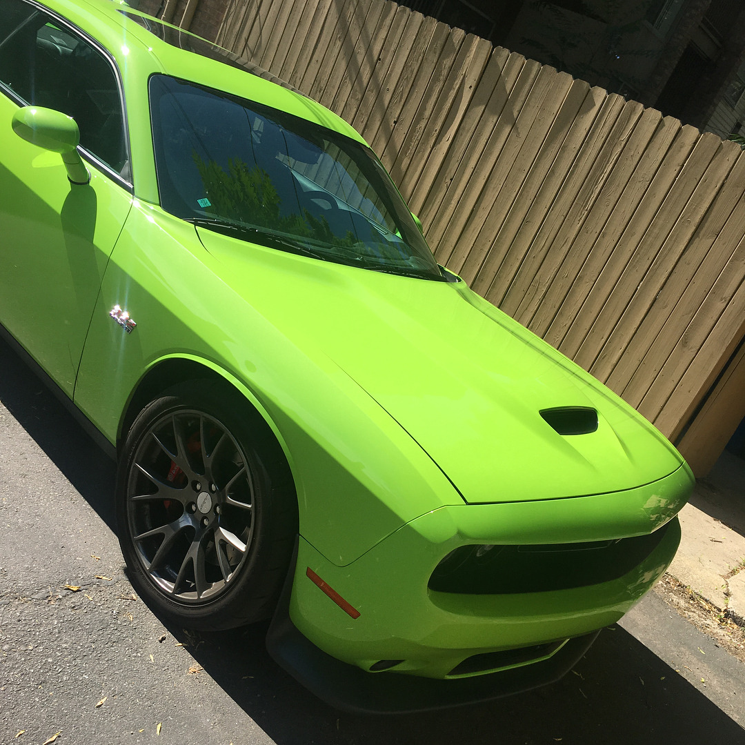 Some morning inspiration, it’s never to bright to shine #lime #challengernation