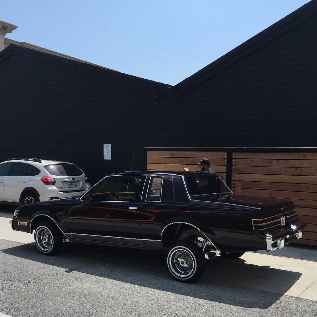 s800m:  https://instagram.com/p/BWpp4jlgnPx/