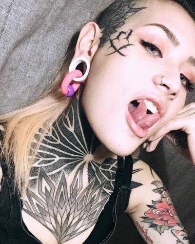 Split tongue and face tattoos 😍😍😍 - Tumbex