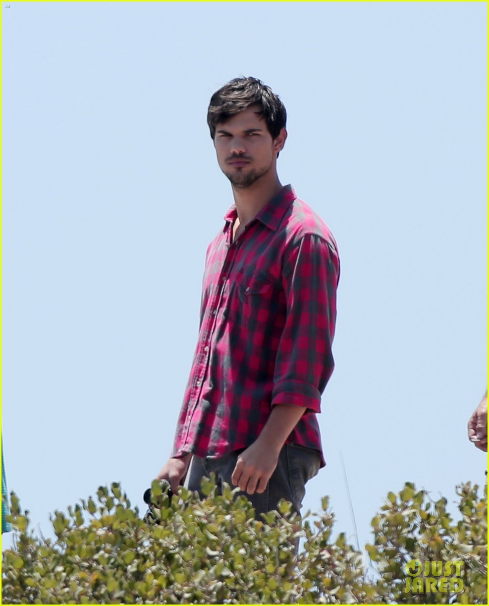 alekzmx:  Taylor Lautner