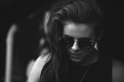 isahermit:  PVRIS \ 2014 Warped tour \ Isahermit