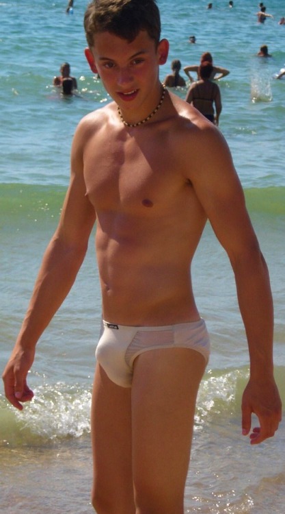 https://ukbriefs.tumblr.com/post/171959496366