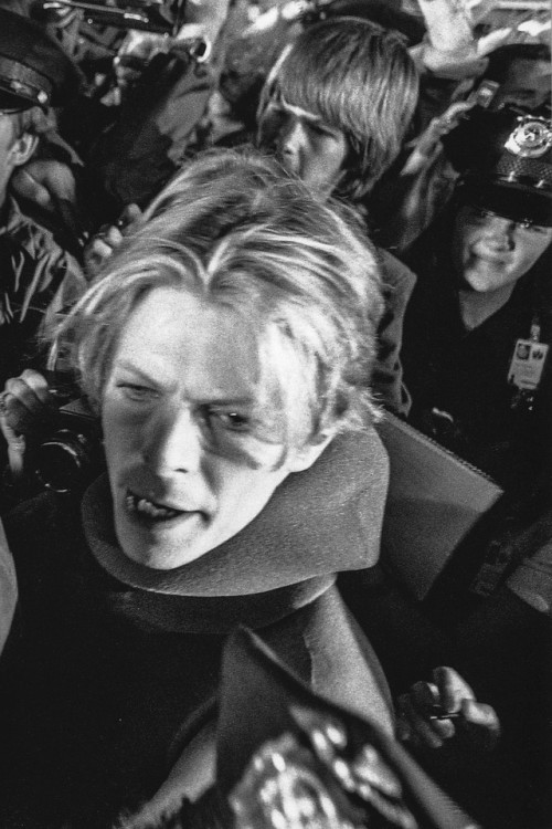 night-spell:David Bowie in The Man Who Fell to Earth © Taschen, 2017 [ photography by David James; e