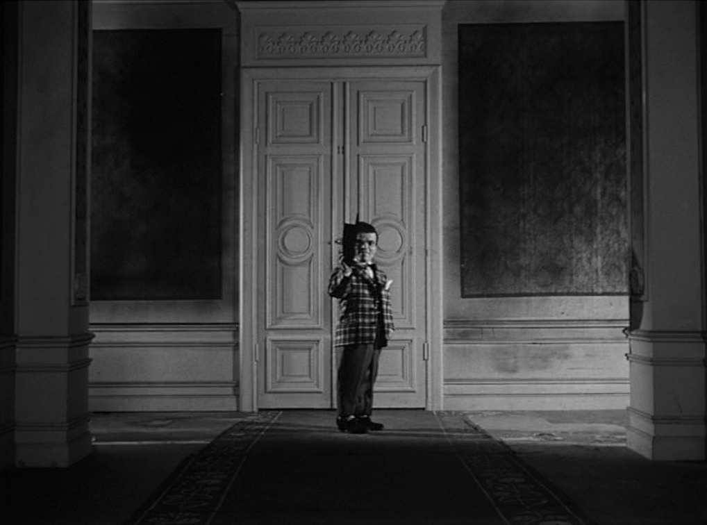 ozu-teapot:    Tystnaden (The Silence) | Ingmar Bergman | 1963  Gunnel Lindblom,