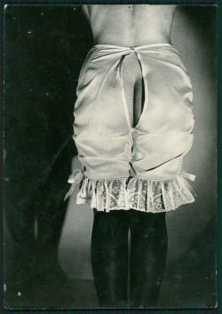 camerettasabauda:Brassai (i guess) for Diana Slip, 1932 c.: ebay.com