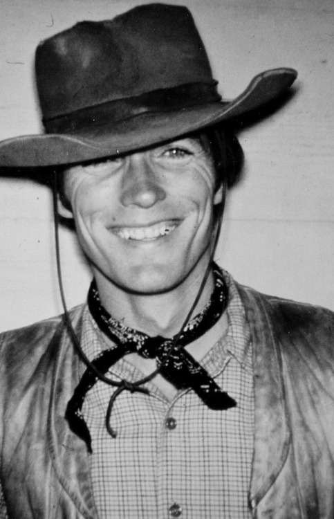 50sbabyy: Clint Eastwood on the set of Rawhide. 1960’s