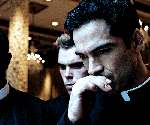 Alfonso Herrera As Father Tomas Ortega