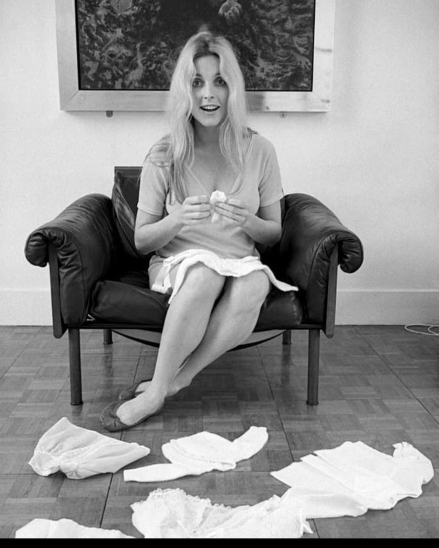 Sharon photographier par @terryoneillofficial en juillet 1969 à Londres🌷
Via @sharon_tate_fan on Instagram🌷