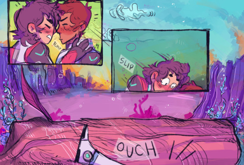 lavenderdreamer13:whOOPS sorry Keith, you tried but the first kiss award goes to Lance! 