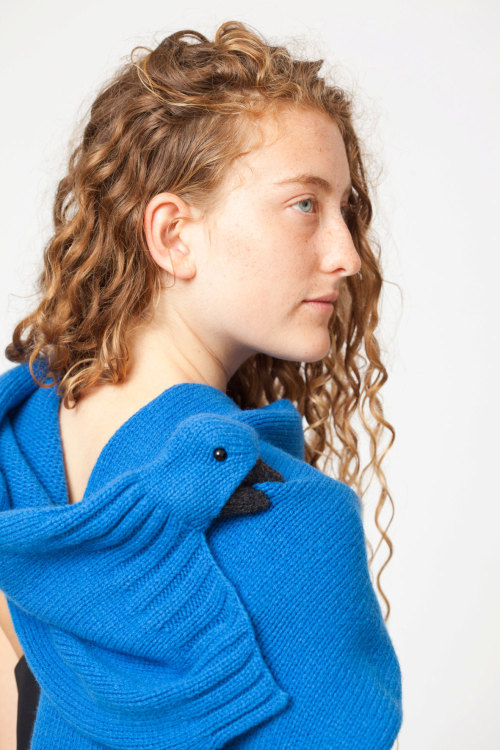 mymodernmetselects: Charming Knit Scarves Resemble Our Feathered Friends Perch a bird on your should