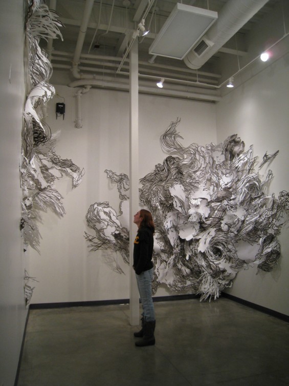 archiemcphee:  Mia Pearlman is a paper artist based in Brooklyn, New York who creates