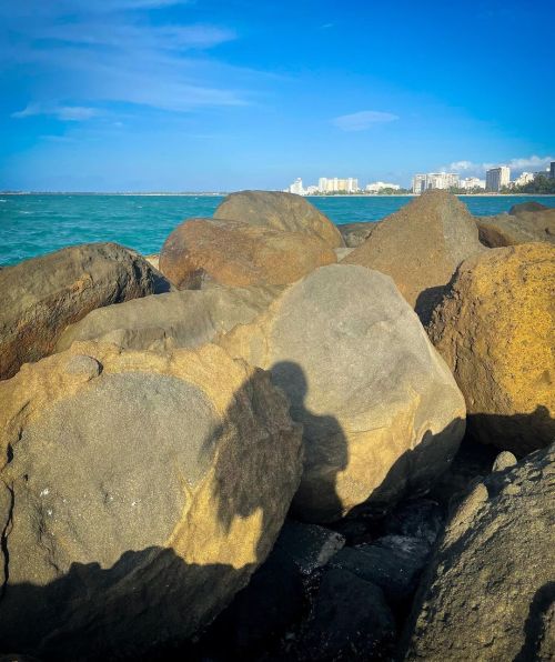 Love on the rocks… ❤️ My magical Playa de Isla Verde. I’m playing in the water during an unusually l