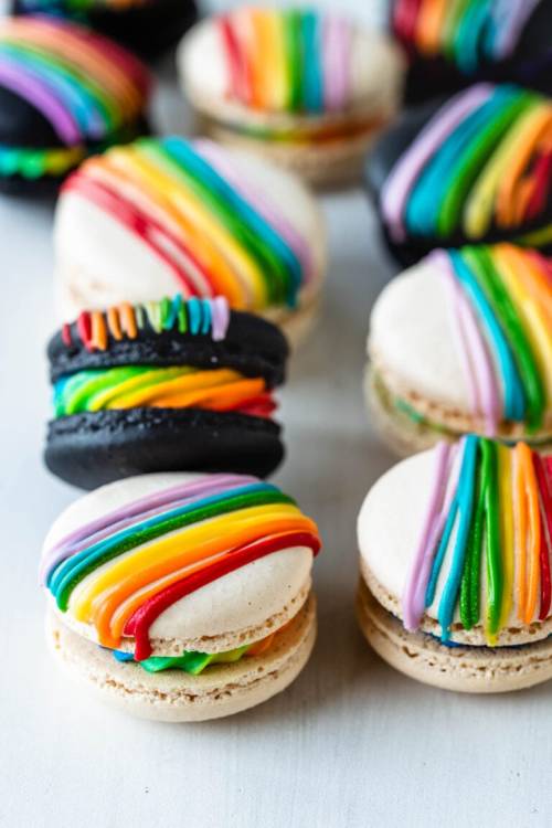 sweetoothgirl: Black And White Macarons With Rainbow Drizzle