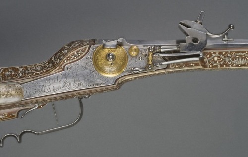 Antler mounted wheellock rifle crafted by Balthasar Trechsler of Dresden Germany, 1611.from The Phla