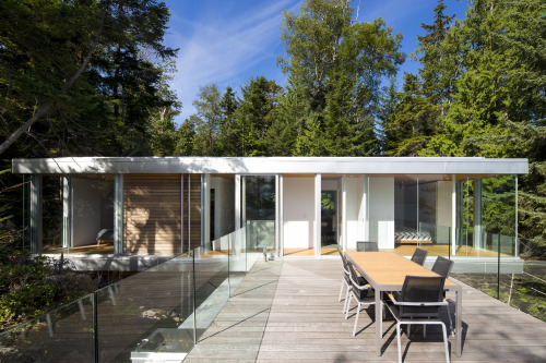 patrickschierer:  Gambier Island House by Mcfarlane Green Biggar. Vancouver 
