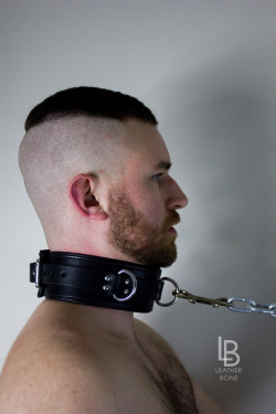 leatherbone:  Leather collar by @randleather. Purchase it here