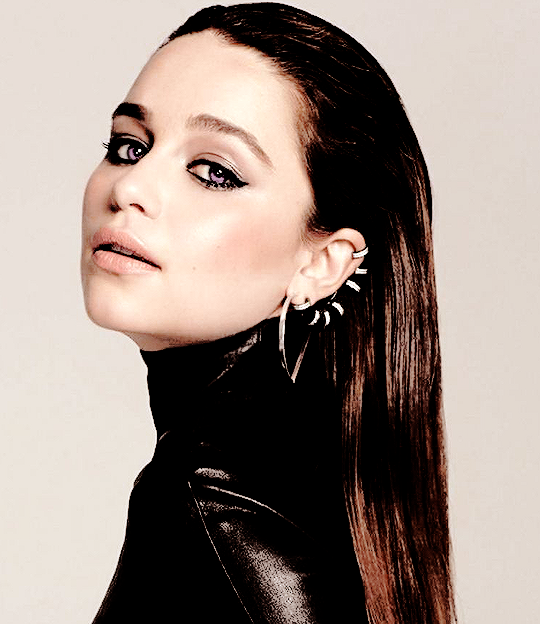 gameofthronesdaily:  Emilia Clarke for Marie Claire UK (July 2015)