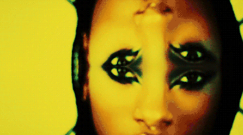 WILLOW - T R A N S P A R E N T S O U L Feat. Travis Barker (Performance Visual)