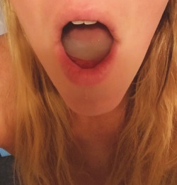 sarahxoxoblog:  Feed me and fill me with