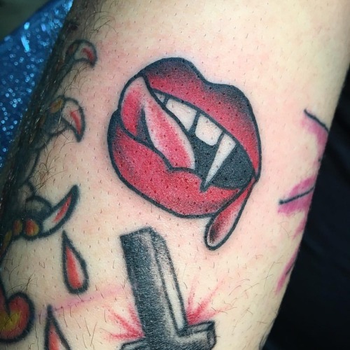 Tis the season for Halloween tats ⚡️Check my story to see what’s left of my specials howdy@can