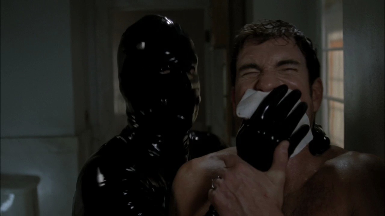 tiedupinthecloset:  Would you look at that? I have over 500 followers now! As a token