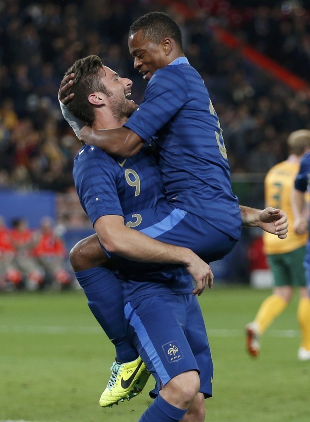 thewildbelladonna-deactivated20:  When this moment between Olivier Giroud and Patrice