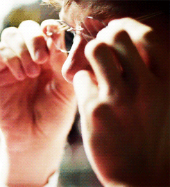 eyluna:They’re just ordinary spectacles.