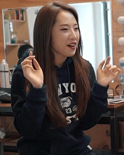 pparkchaewon:its loving haseul o’clock