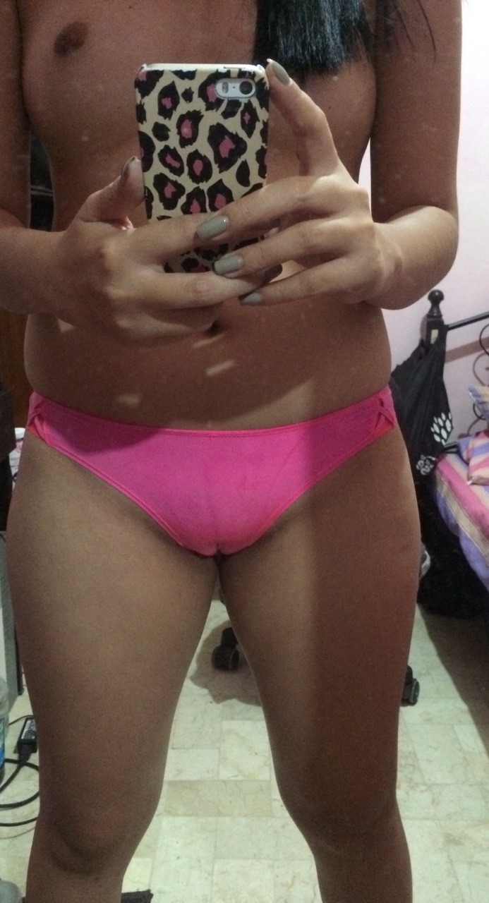 asianbabepeachy:  Photo no. 24 for 2015: Oh there you are again my little camel toe