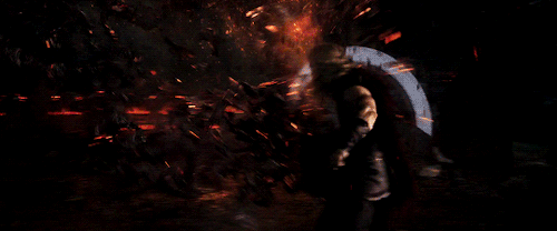 thorodinson:“Resolved to take Surtur’s severed head back to Asgard, Thor battles an army of several thousand smaller fire demons with his hammer, Mjolnir. Hela destroys the hammer later in the film, and Taika Waititi wanted to give it its last moment