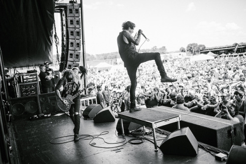 grinned:  Of Mice & Men by Matt Vogel on Flickr. 