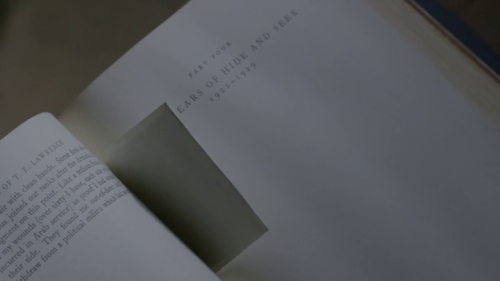 cinematic-literature:  The Night Manager S01E01 There are several books in Jonathan Pine’s lib
