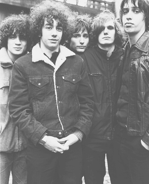 illegalsoma:   The Strokes 