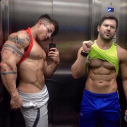 vinruss:  celebritycumlover:  goodboymusclejock:  Former nerds feeling confused by clothes and technology until they figure out how to take selfies.  Who are these two? The one on the left keeps popping up everywhere!!!   Left is Andres Vargel. Dude is