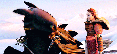 queenelinor:  Every dragon has its secrets. And I’ll show them all to you. {x}