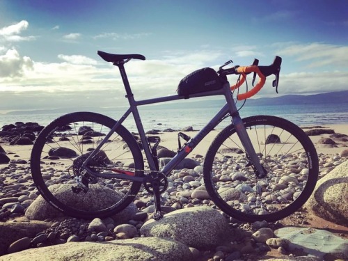 mtbcymru: Some @orangebikes love on the west coast of #Arran ☺️ #scotland #isleofarran #rx9 #gravelb