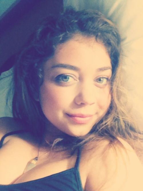 clothednudegirls:  Celeb Sarah Hyland leaked (2)https://clothednudegirls.tumblr.com/post/163031297630/celeb-sarah-hyland-leaked