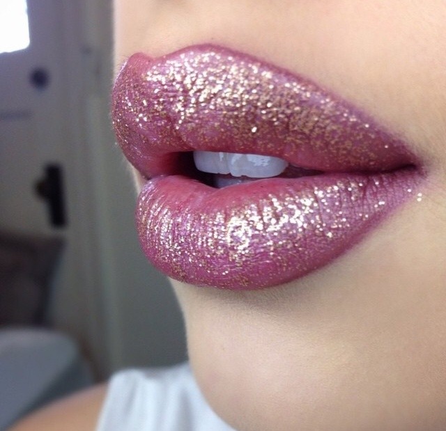 chanel-and-louboutins:★