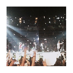 perriezs:  The boys on stage at the first concert of Take Me Home tour, London, February