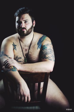 ogdenprime:  beardedsaint:  More Stocky Foto