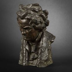 pipouch:  Baret : Buste de Beethoven, bronze