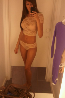 Changing room selfies