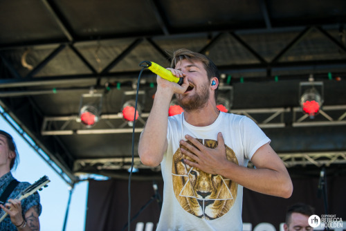 yeahbarakat:  Hands Like Houses 07.12.2013 (by de-tec-tive) 