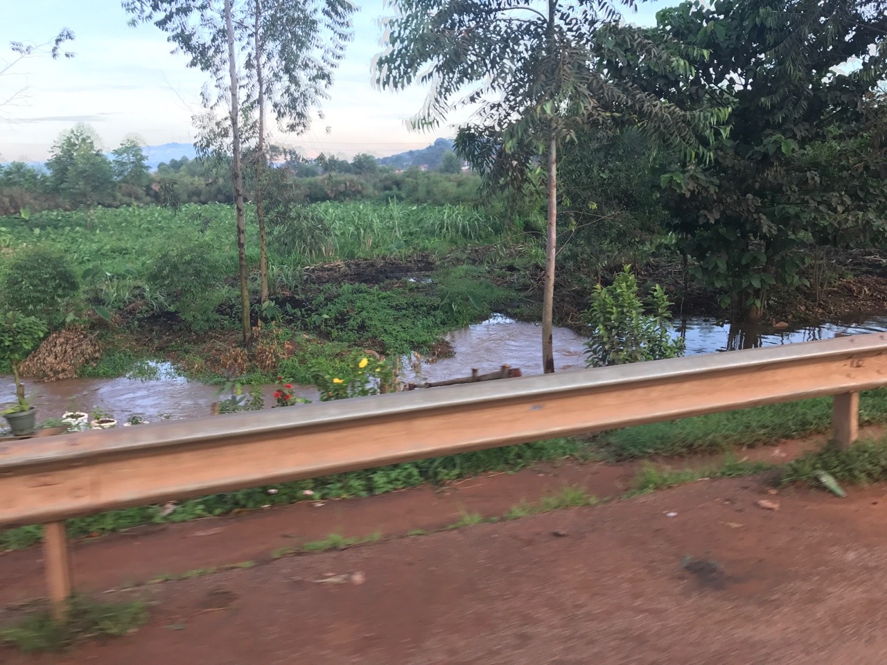 Pics of the hilly terrain in and around Kampala, Uganda 🇺🇬🇺🇬
