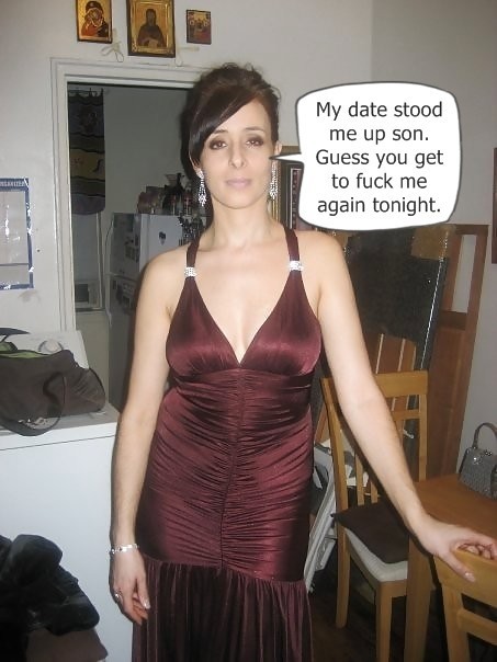 momfacials2:  When my mom can’t get a date, porn pictures