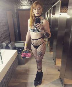 stripper-locker-room:  https://www.instagram.com/most.tuff.slut/
