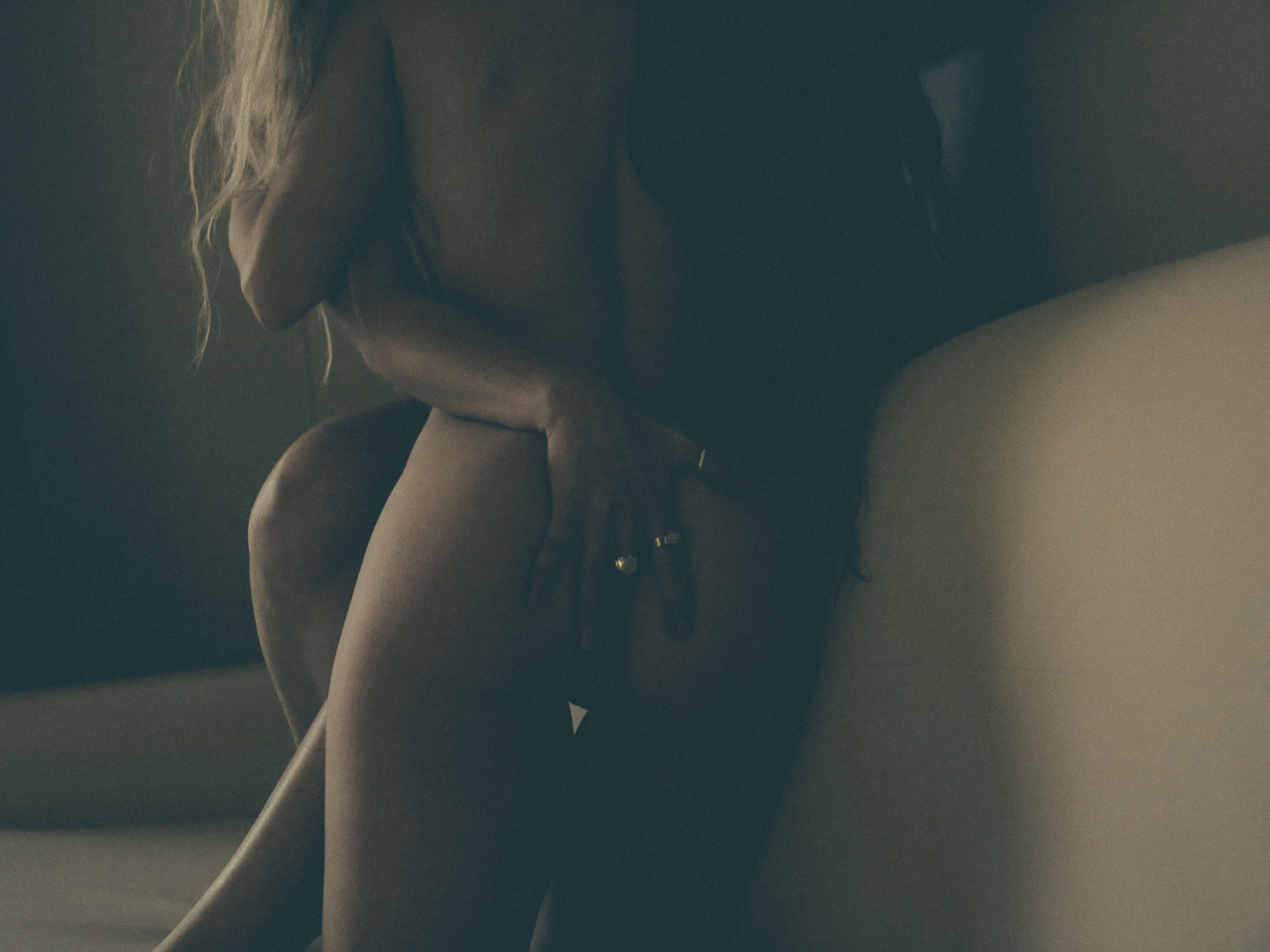 comfortably-lobotomized:  rayyychilli 