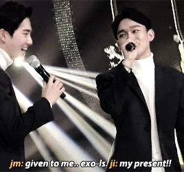 ohhsenshine:  chen dedicating his lines to exo-ls ft. sukai modifying the lyrics